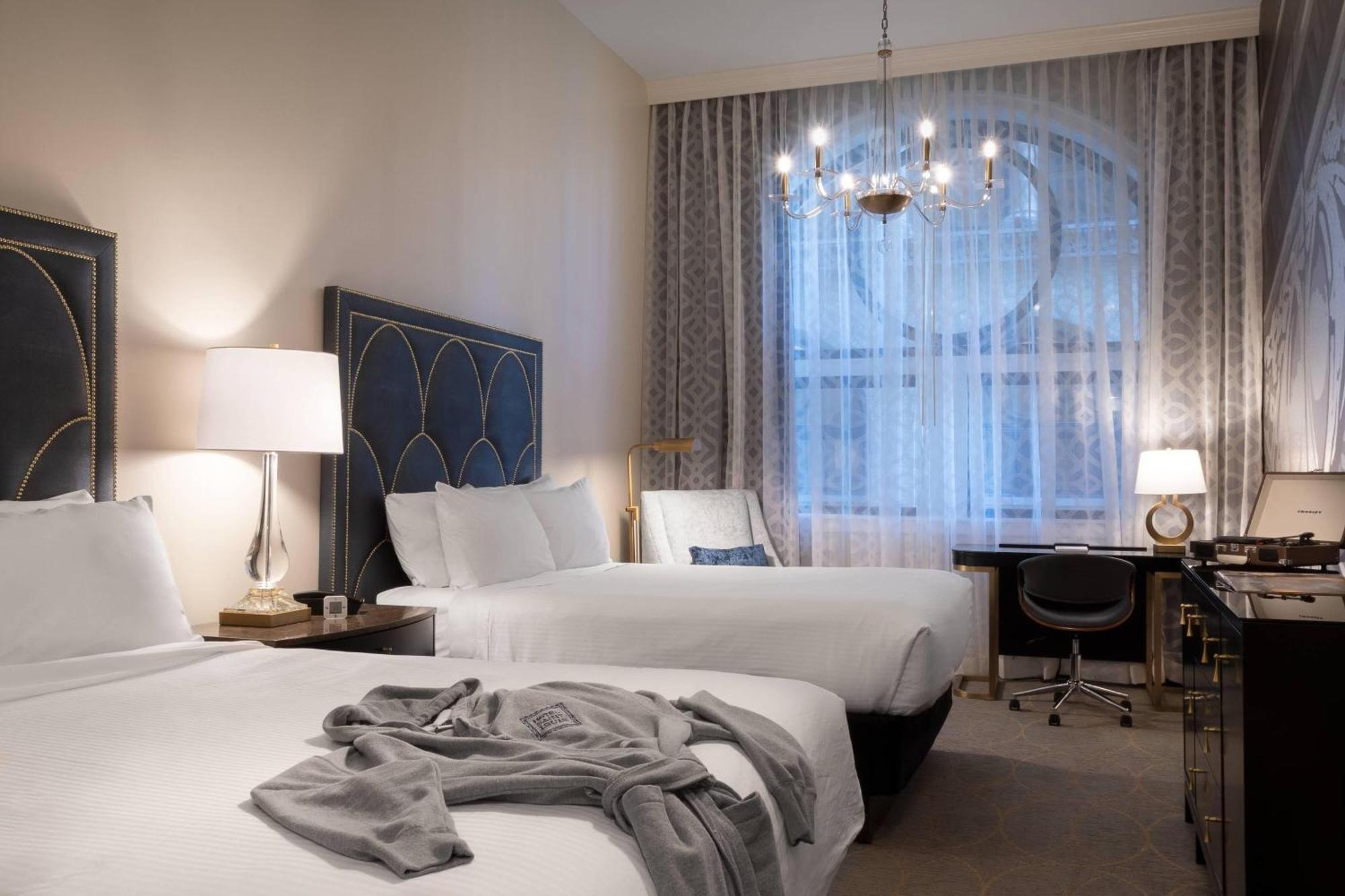 Hotel Saint Louis, Autograph Collection Extérieur photo